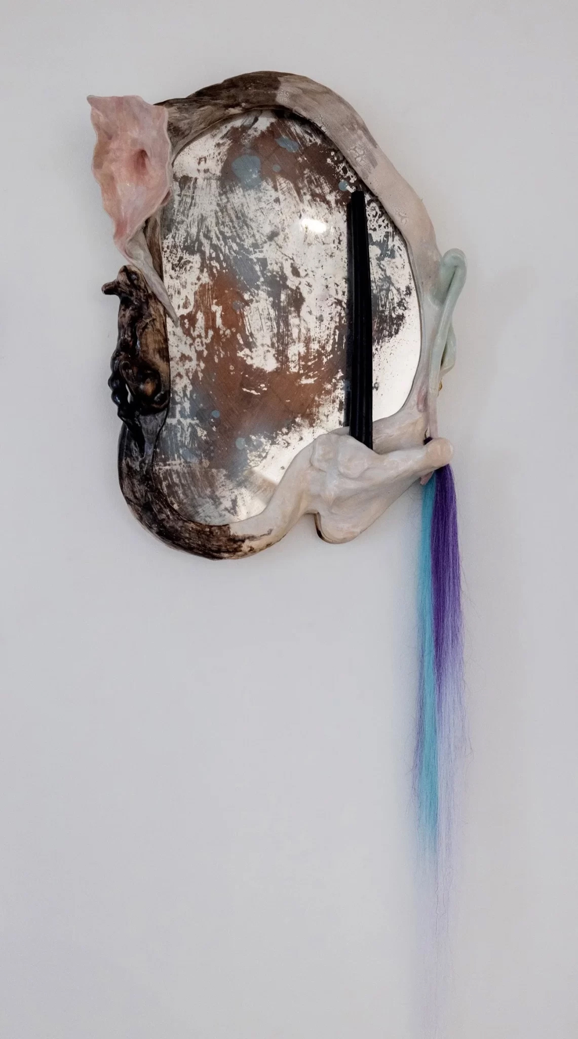 Посмотри на себя. У каких российских художников искать зеркала (фото 7)