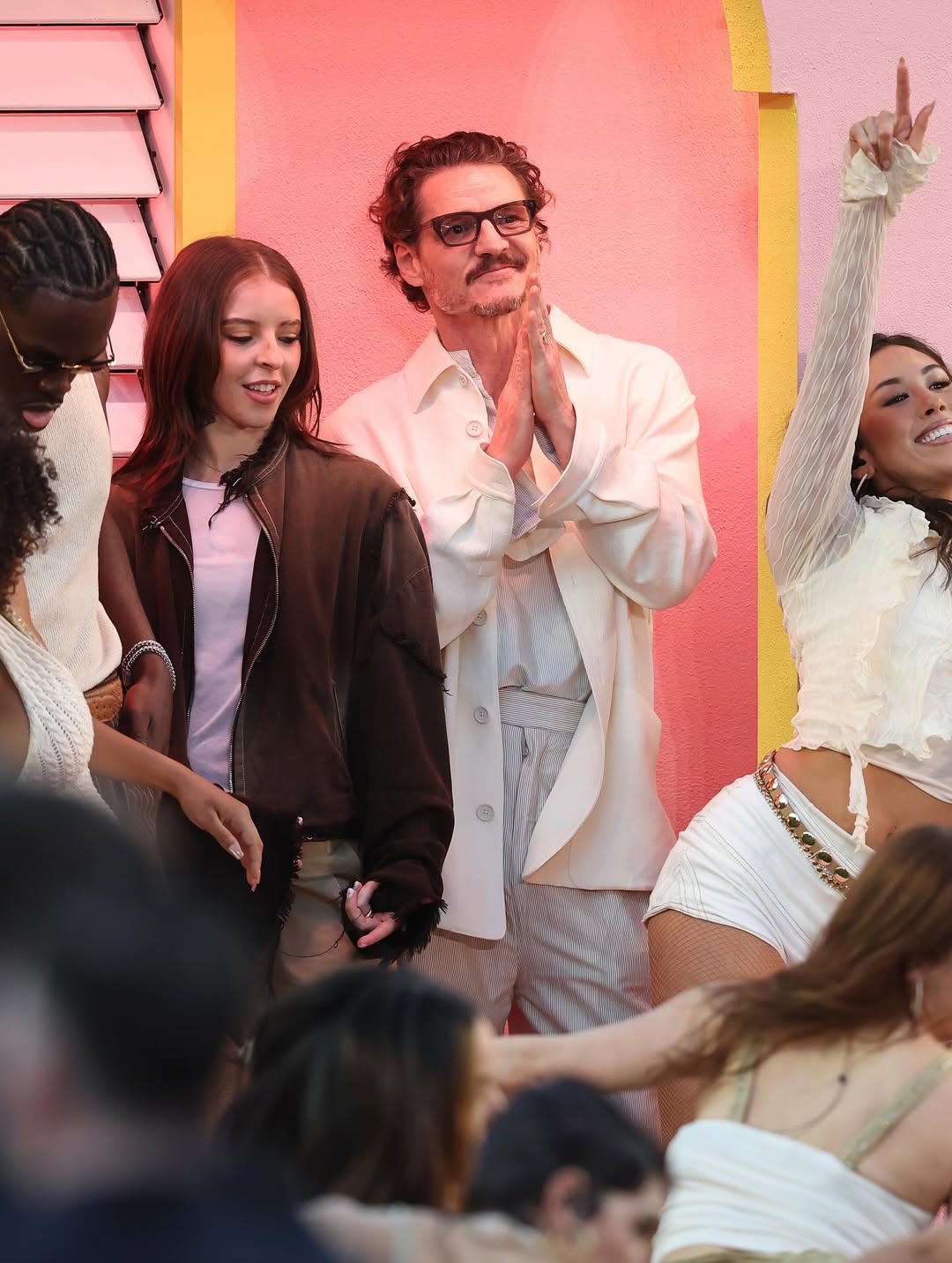 Bad Bunny, Леди Гага и Дональд Трамп: как прошел Супербоул-2026 (фото 11)