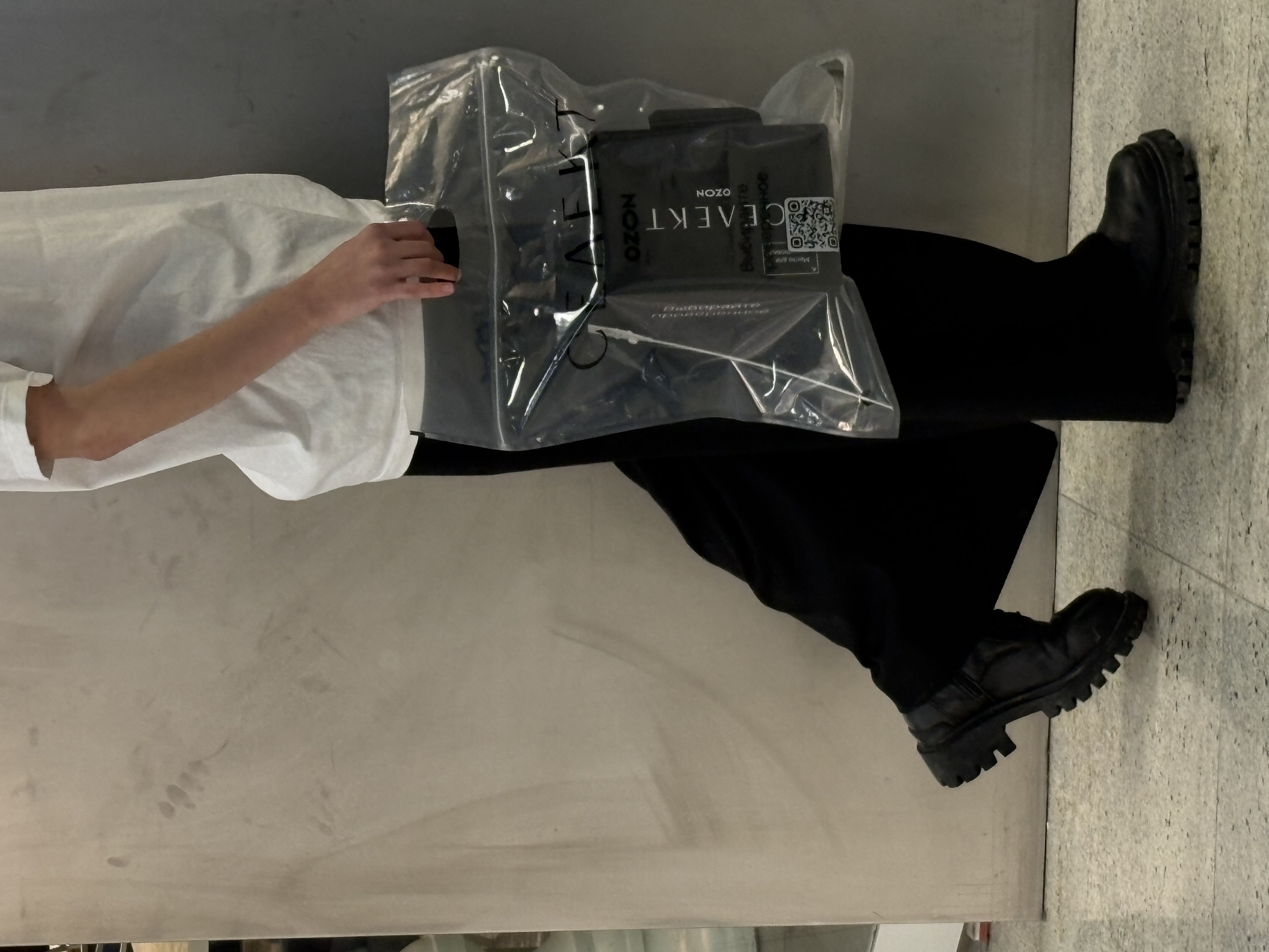 Ozon запустил фирменную упаковку и пломбирование в «Ozon Селект» (фото 2)