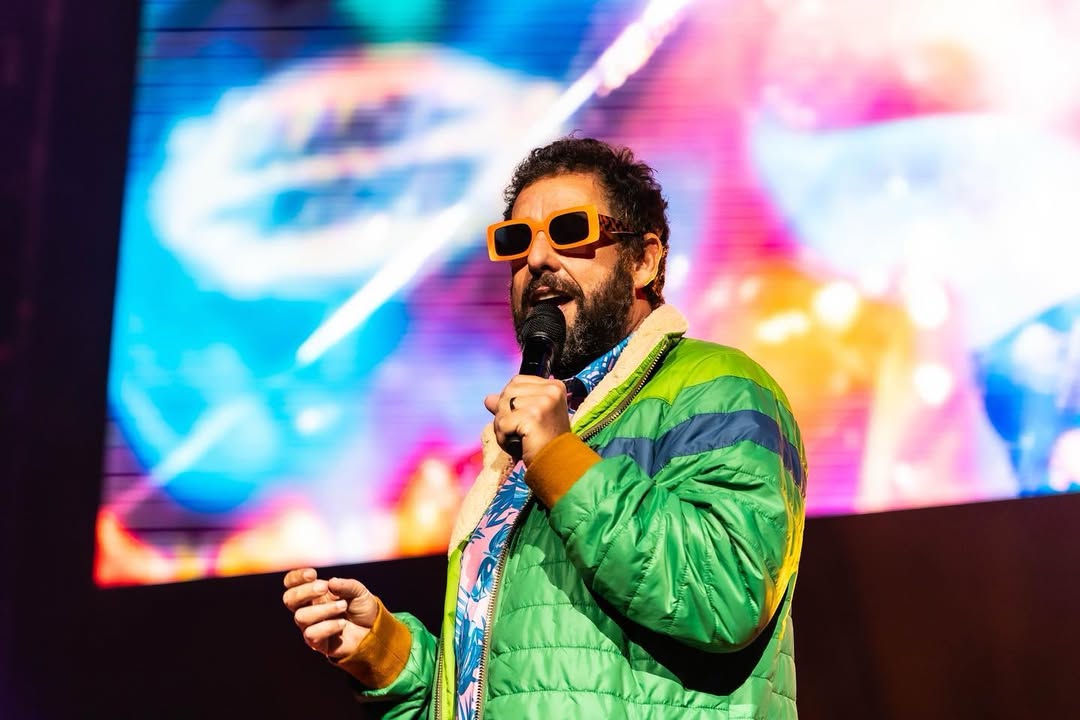 Адам Сэндлер получит награду за вклад в музыку (фото 1)