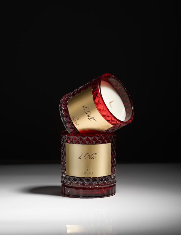 Ирина Шейк с маской d’Alba и сыворотки Genosys: что нового в коллекциях бьюти-брендов (фото 1)