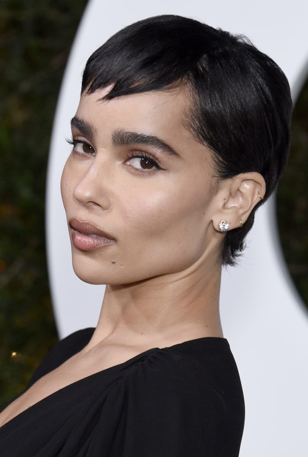 Самая модная стрижка весны? Конечно, пикси как у Грэйси Абрамс (фото 6)