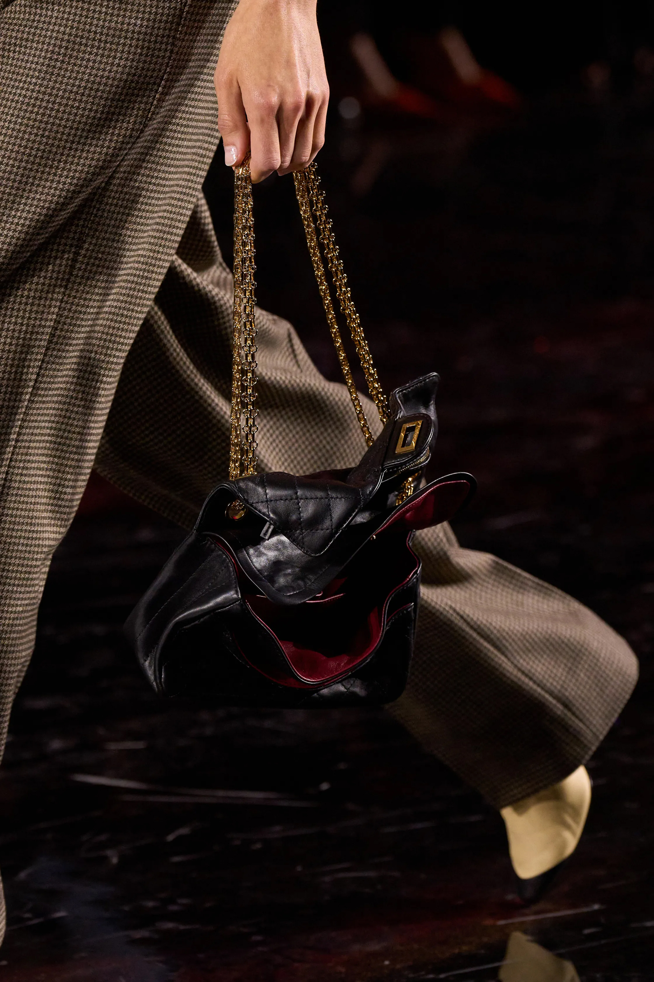 Какие сумки в тренде весной-летом 2026 года. Выбор BURO. (фото 15)