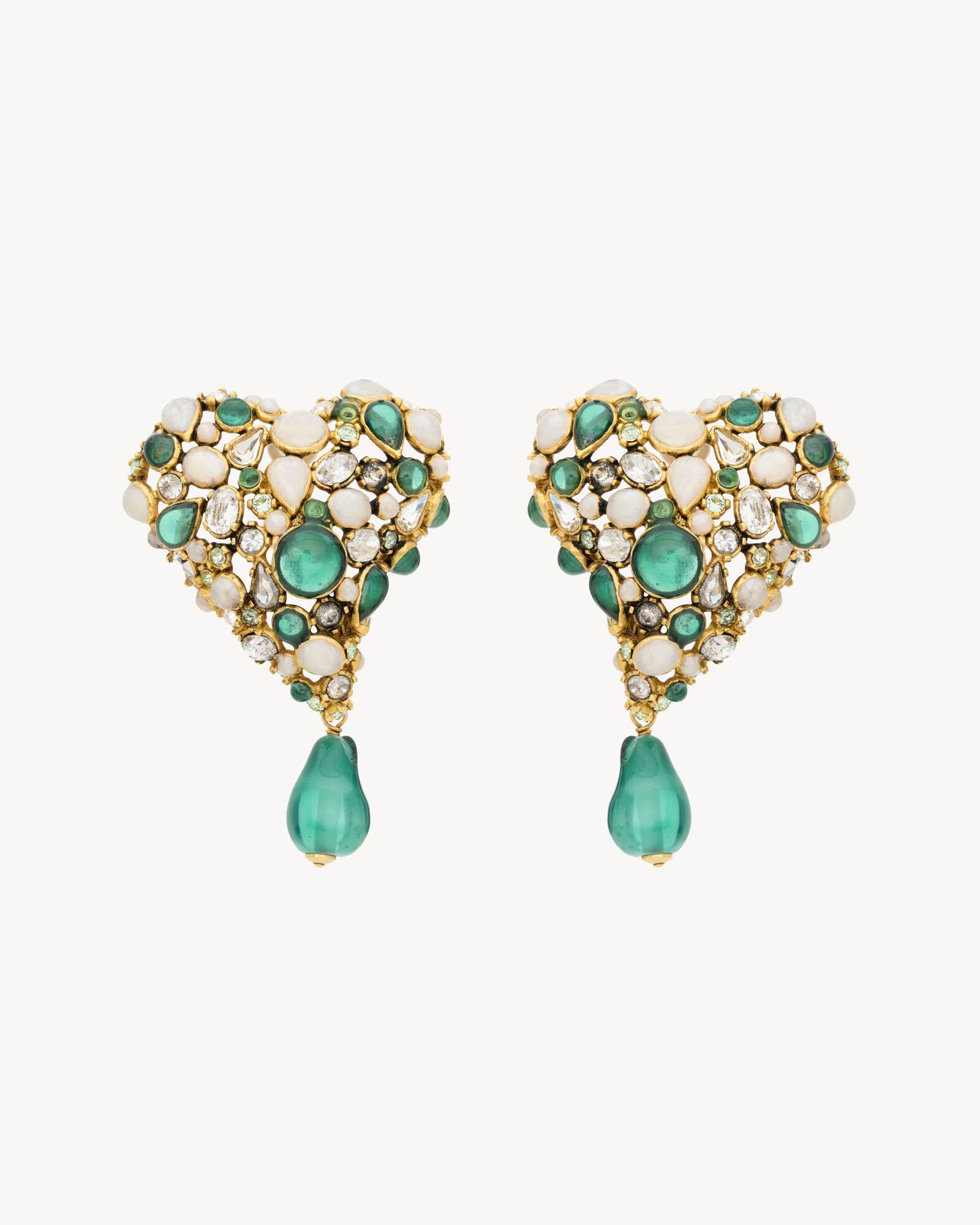 Королевская роскошь, минимальный минимализм и другие бижу-тренды весна-лето 2026 (фото 31)