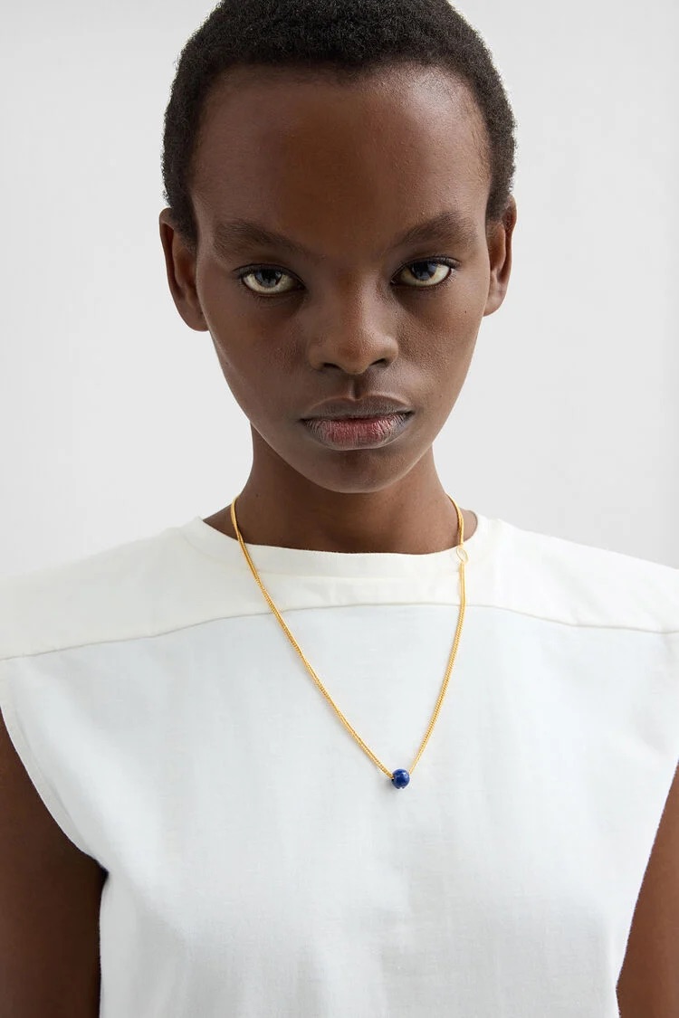 Королевская роскошь, минимальный минимализм и другие бижу-тренды весна-лето 2026 (фото 39)