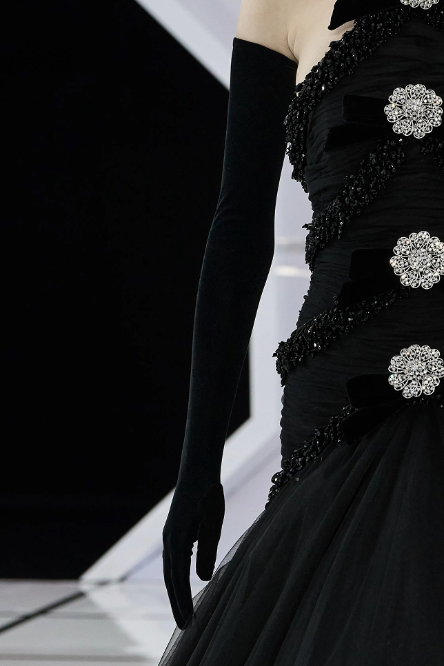 Чем запомнились Недели моды в Нью-Йорке и Лондоне сезона осень-зима 2026 (фото 55)