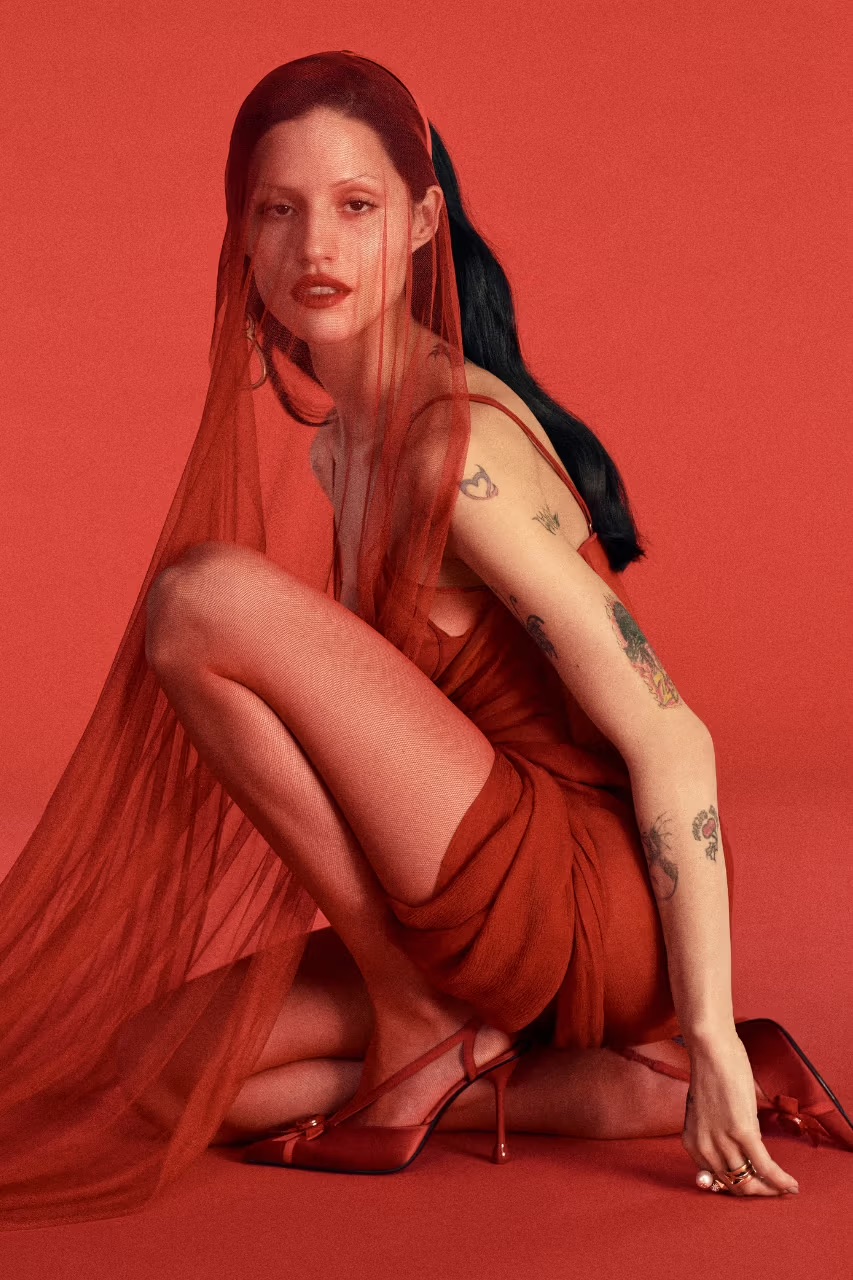 Габриетт снялась для свадебной кампании Jimmy Choo (фото 3)