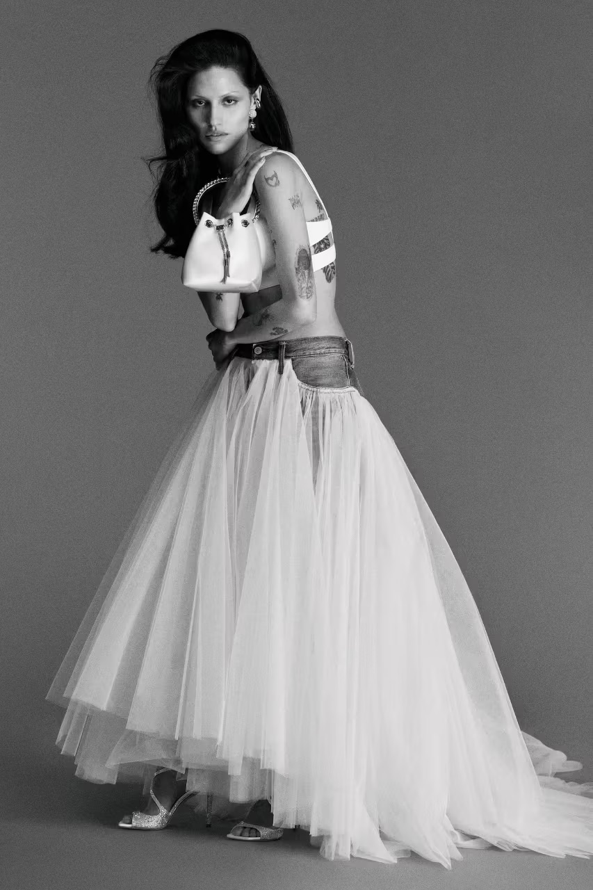 Габриетт снялась для свадебной кампании Jimmy Choo (фото 7)