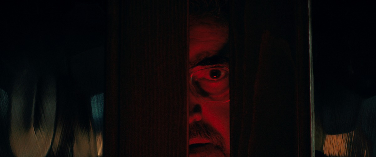 Объявлена дата выхода нового мистического сериала братьев Даффер (фото 5)