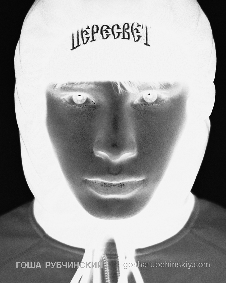 Бренд «Гоша Рубчинский» открывает пространство в «Цветном» (фото 5)