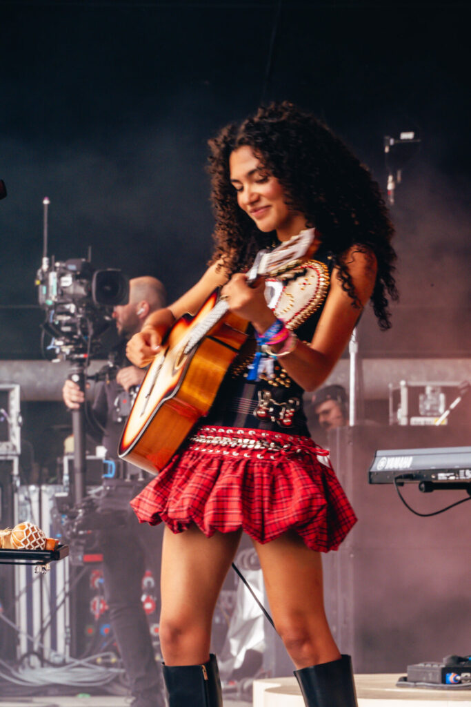 «Искусство любить»: 5 фактов о восходящей поп-звезде Оливии Дин (фото 9)