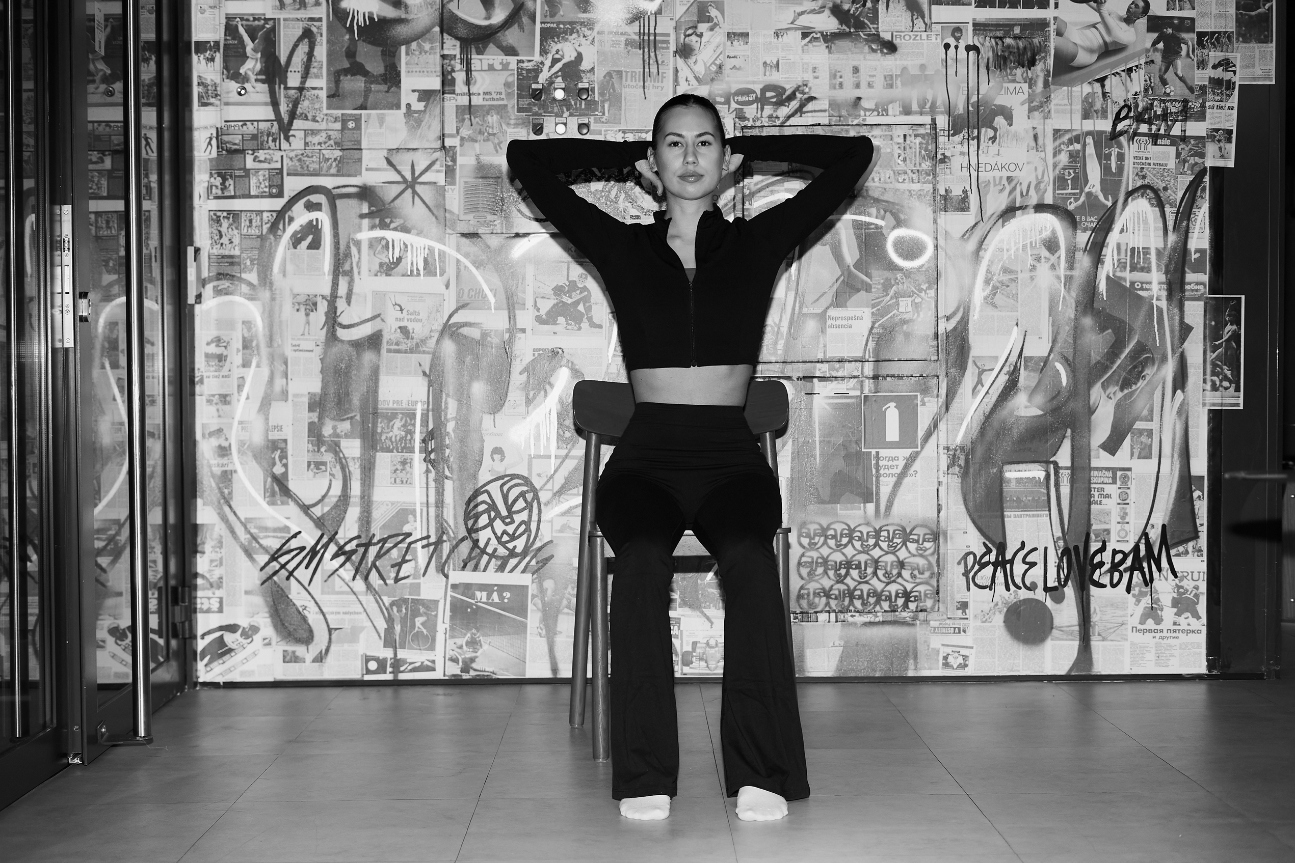 Какие упражнения для бодрости можно сделать во время обеденного перерыва? Показывает эксперт (фото 6)