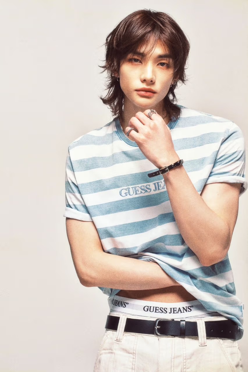 Хёнджин из Stray Kids стал амбассадором Guess (фото 5)