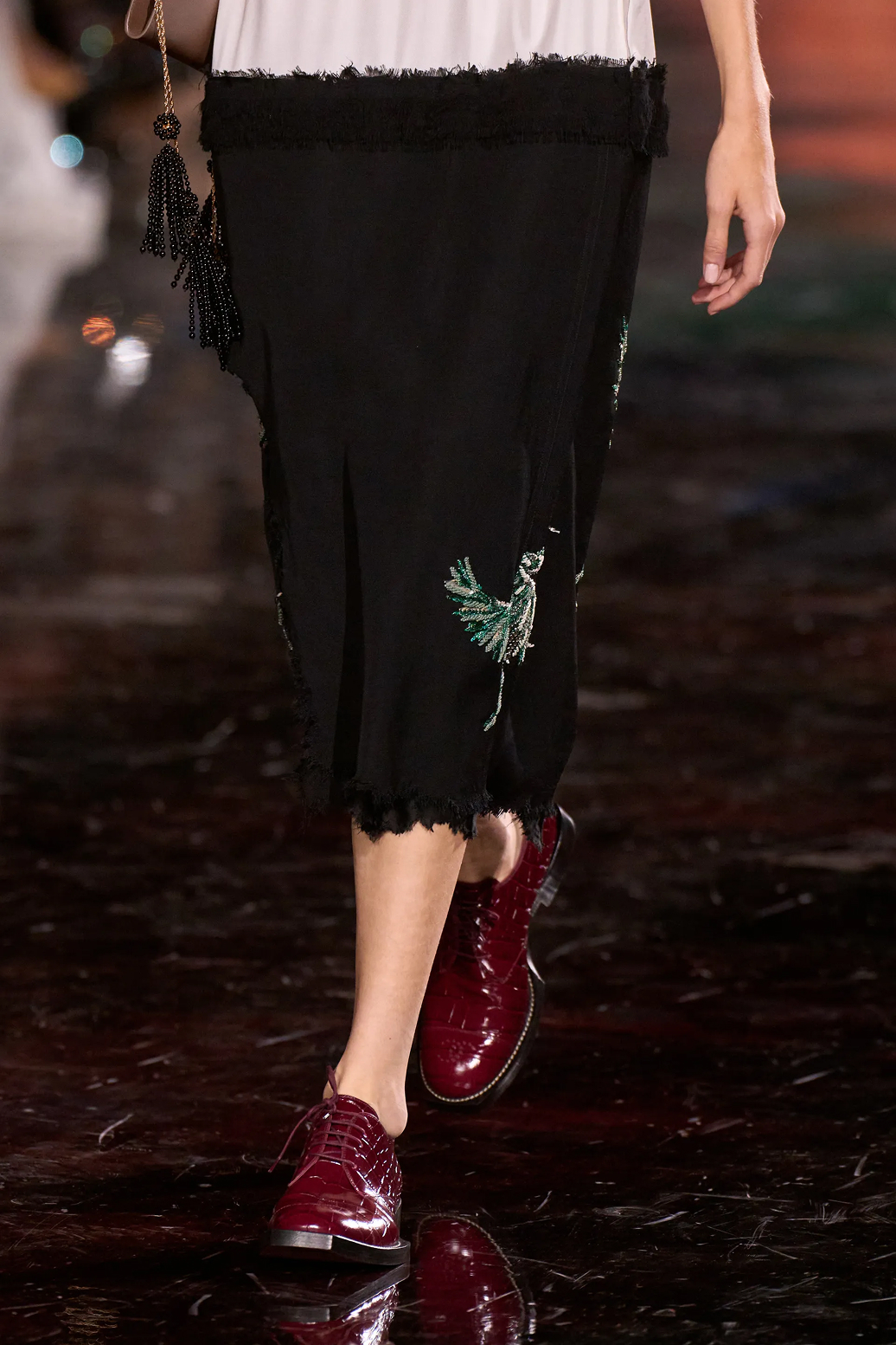 Ретро-клоги, сникеры и не только. Самая модная обувь на весну 2026 (фото 7)