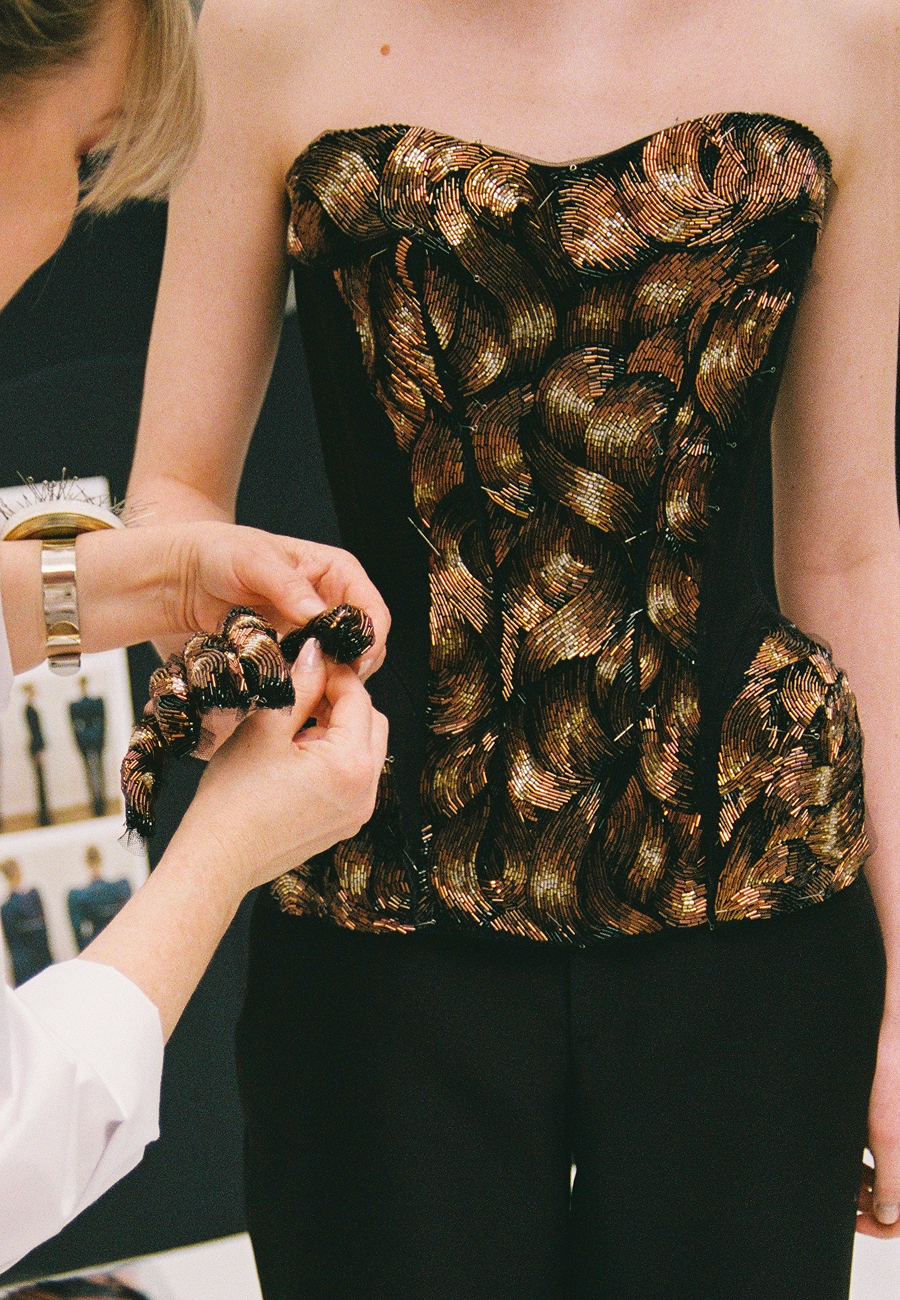 Модный дом Yudashkin показал кутюрную коллекцию 2026 года (фото 20)