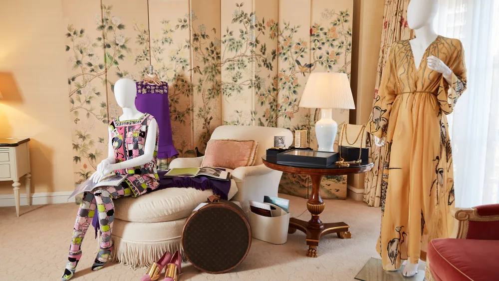 В отеле The Peninsula Beverly Hills пройдет аукцион вещей Гвинет Пэлтроу (фото 1)