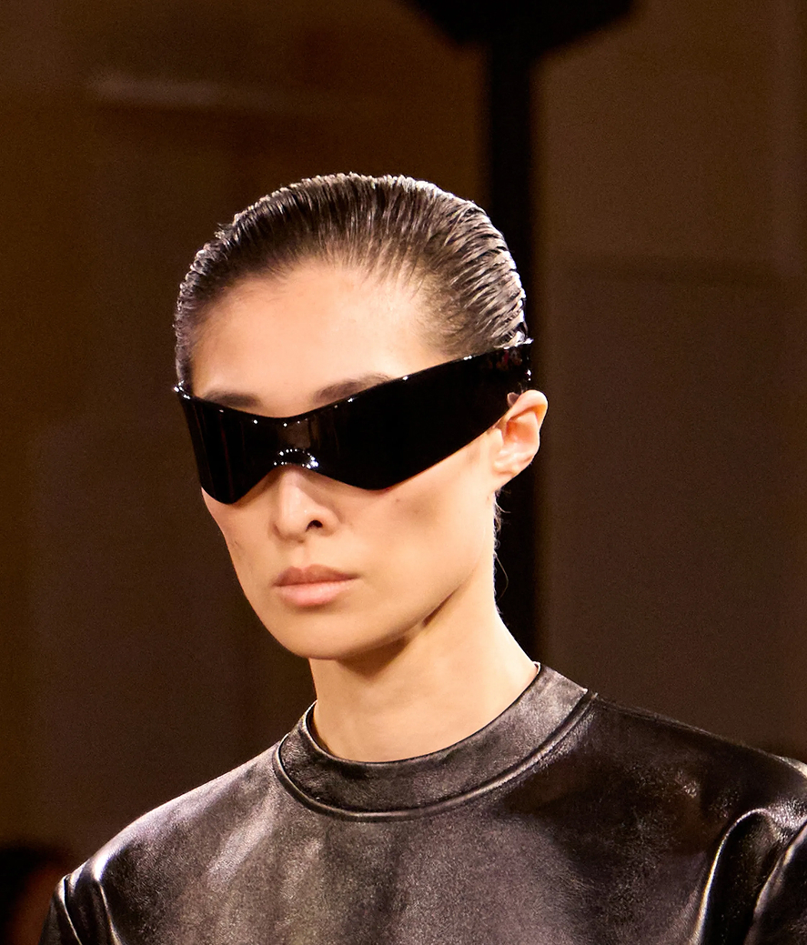 Самые модные солнечные очки весна-лето 2026? Вот 6 классных пар с подиума (фото 44)