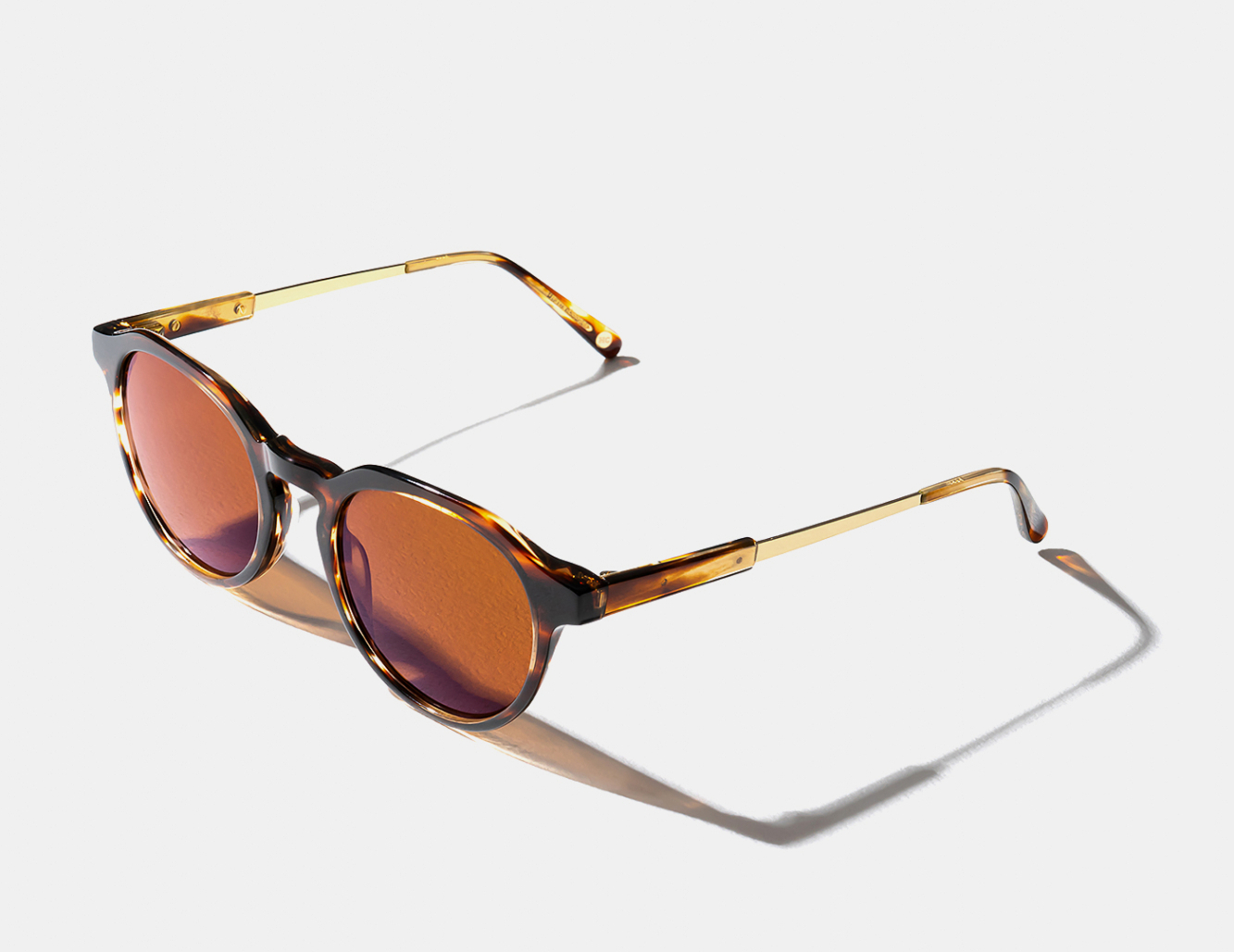 Самые модные солнечные очки весна-лето 2026? Вот 6 классных пар с подиума (фото 41)