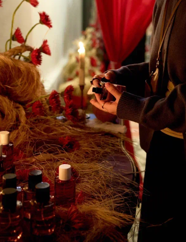 Дневной крем Clarins и мисты The Act: что нового в коллекциях бьюти-брендов (фото 3)