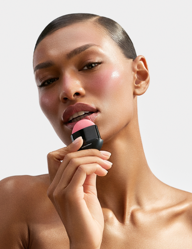 Дневной крем Clarins и мисты The Act: что нового в коллекциях бьюти-брендов (фото 11)