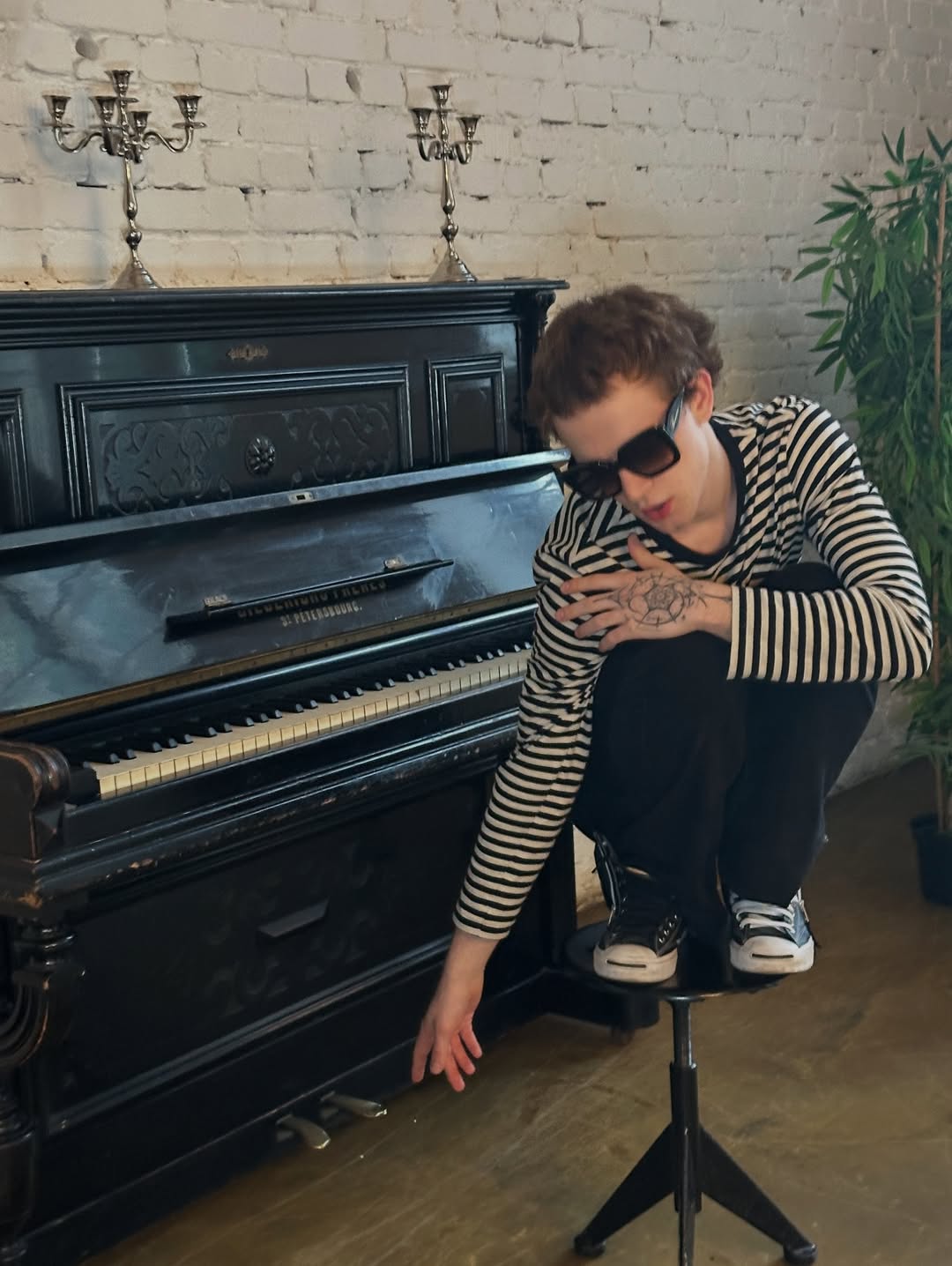 Madk1d, Passmurny и Sabu: за какими артистами будущее современной музыки. Часть 2 (фото 52)