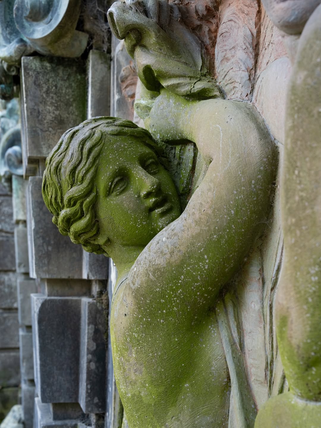 Бренд Jacquemus восстановит фонтаны Версаля (фото 1)