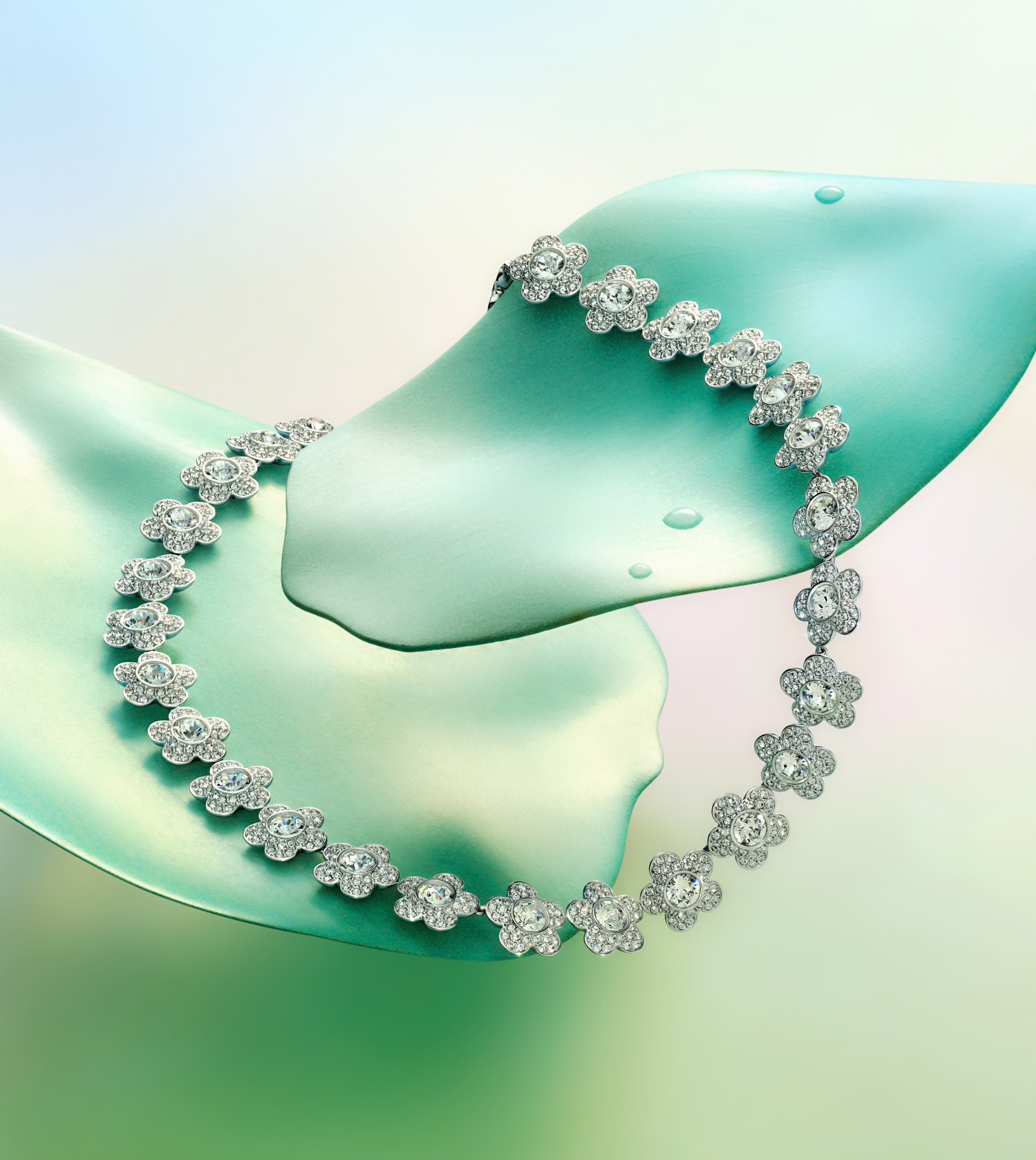 Ариана Гранде выпустила коллаборацию с брендом Swarovski (фото 5)