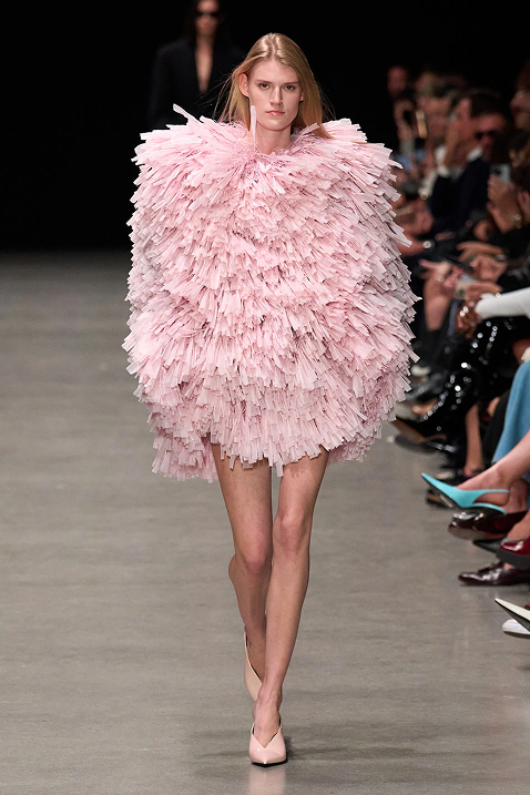 Какая нежность! 20 вещей в пудрово-розовом оттенке (фото 4)