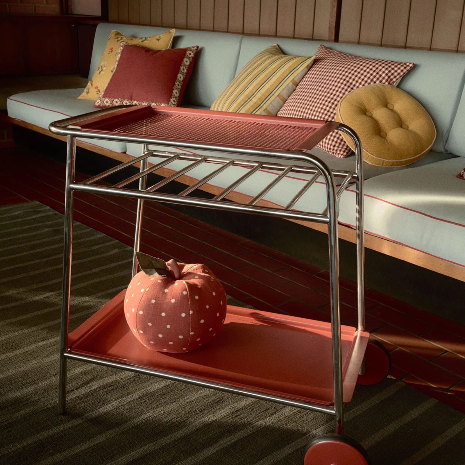 Эмма Чемберлен выпустила линейку товаров для дома (фото 6)