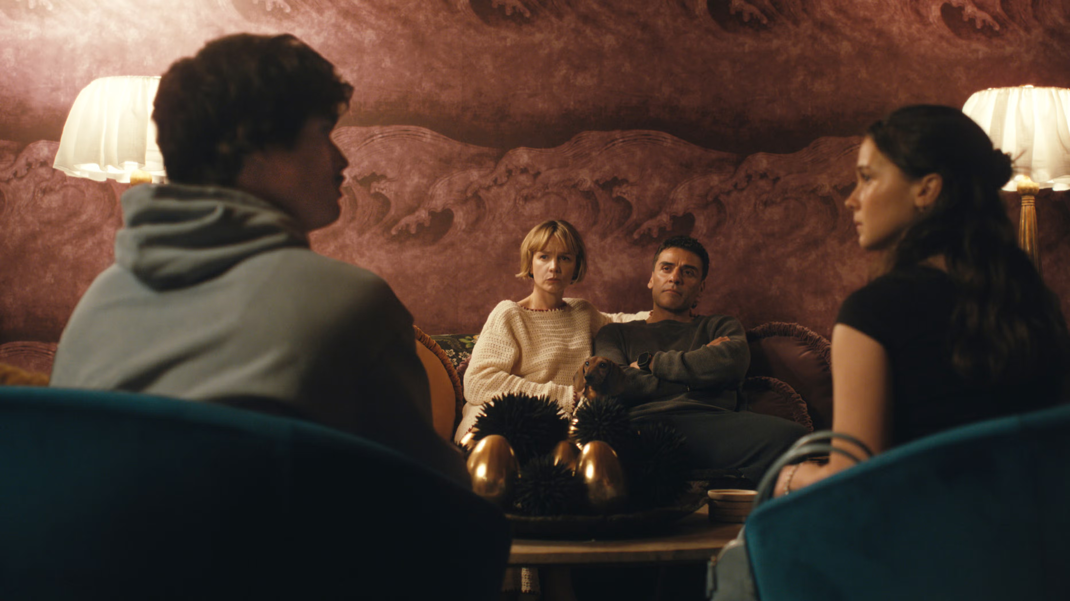 «Эйфория», «Заветы» и «Грызня»: какие сериалы смотреть в апреле (фото 11)