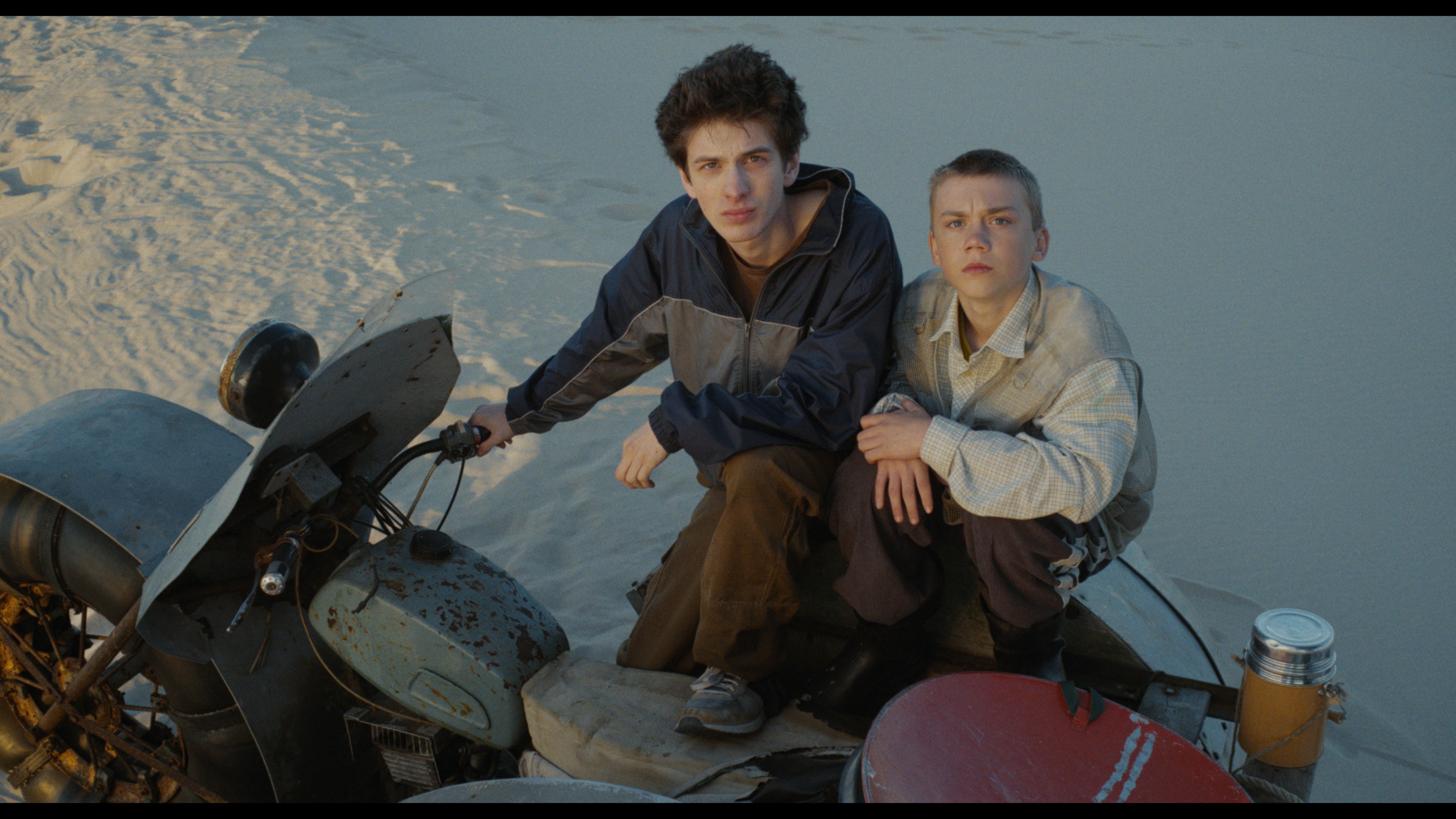 «Создавать Вселенную в себе и вокруг себя»: режиссер Антон Мамыкин — о фильме «Космос засыпает» (фото 10)