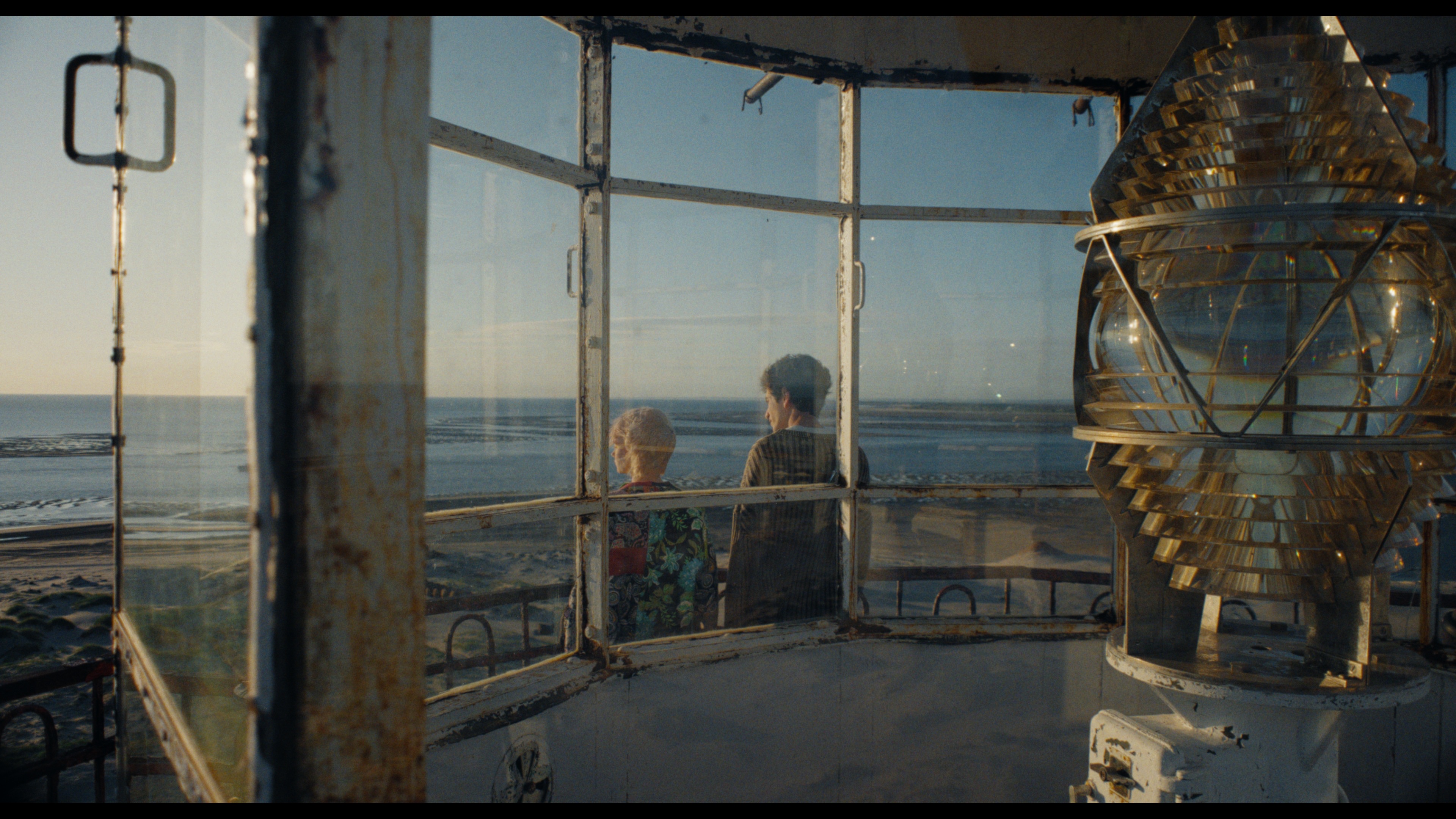 «Создавать Вселенную в себе и вокруг себя»: режиссер Антон Мамыкин — о фильме «Космос засыпает» (фото 12)