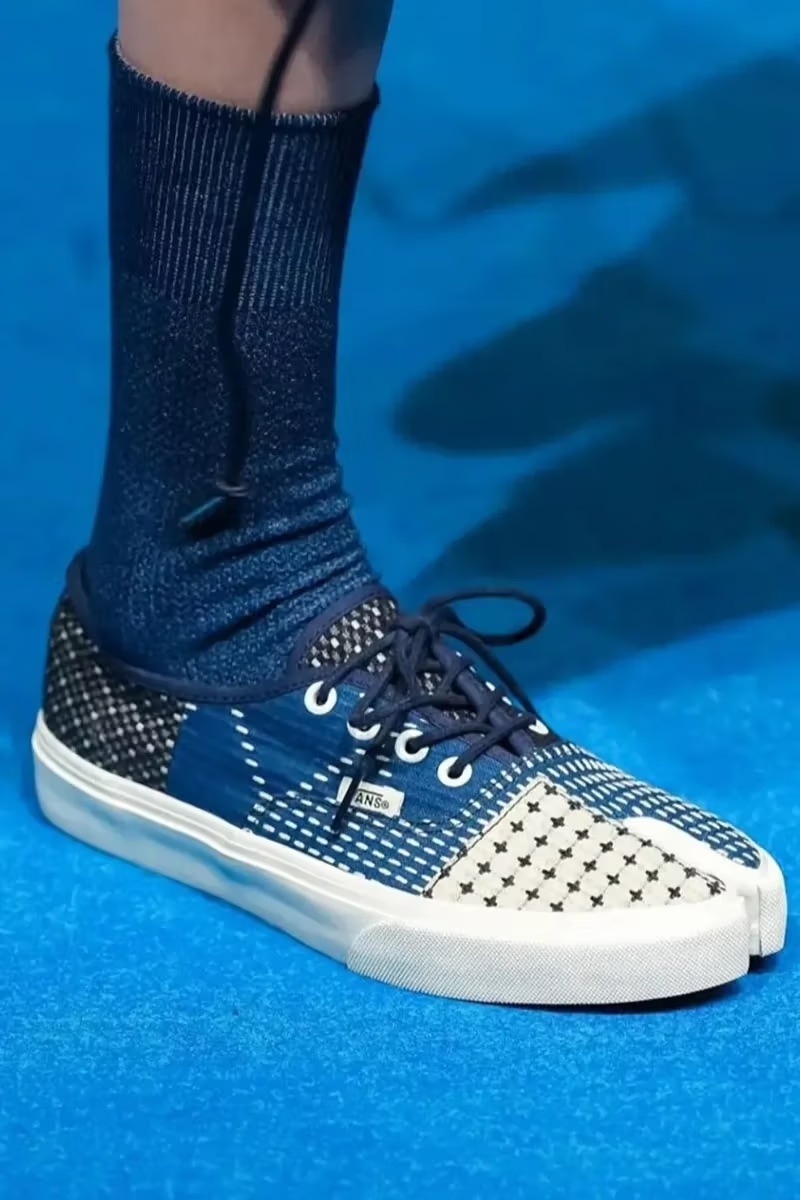 Бренд Vans выпустил кеды таби (фото 6)