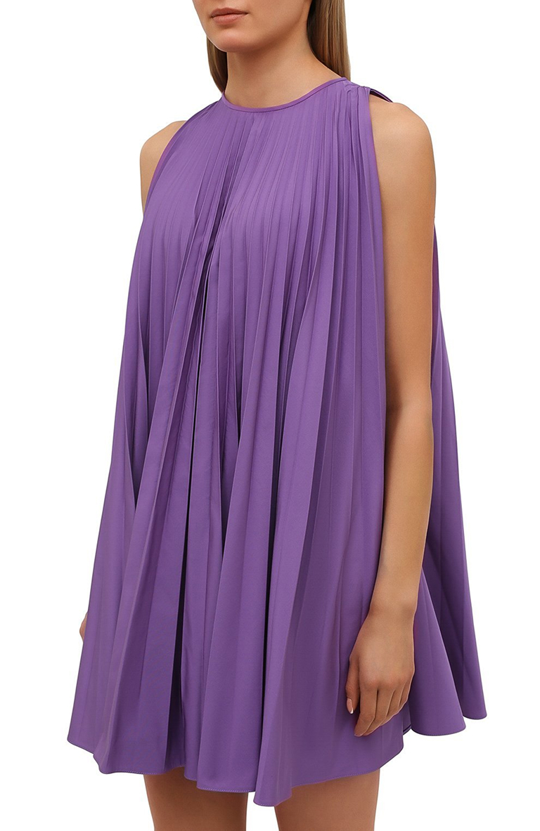 Колорблокинг весна-лето 2026: самые трендовые сочетания сезона (фото 24)