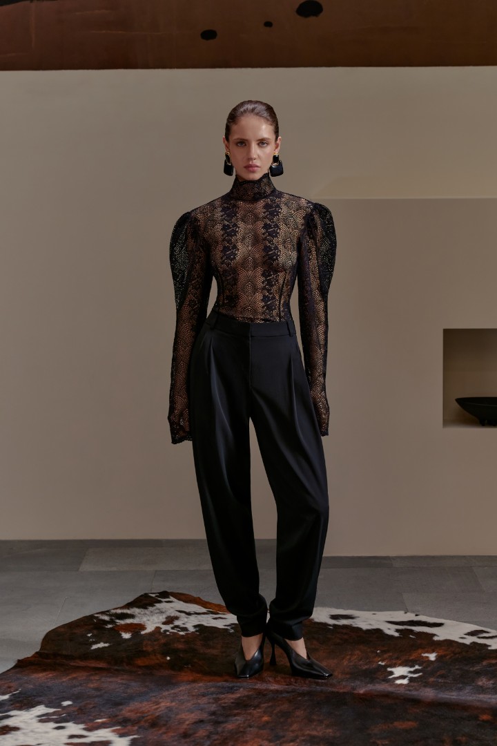 Колорблокинг весна-лето 2026: самые трендовые сочетания сезона (фото 38)