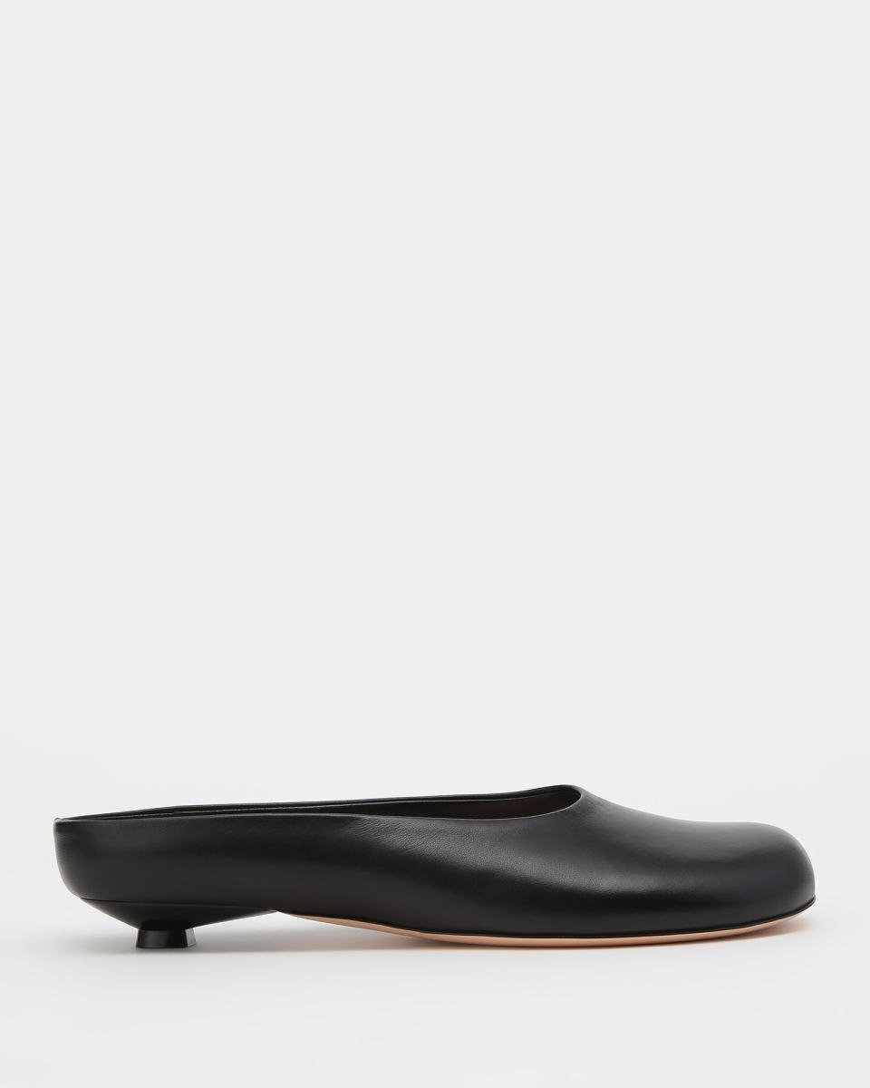 Колорблокинг весна-лето 2026: самые трендовые сочетания сезона (фото 44)