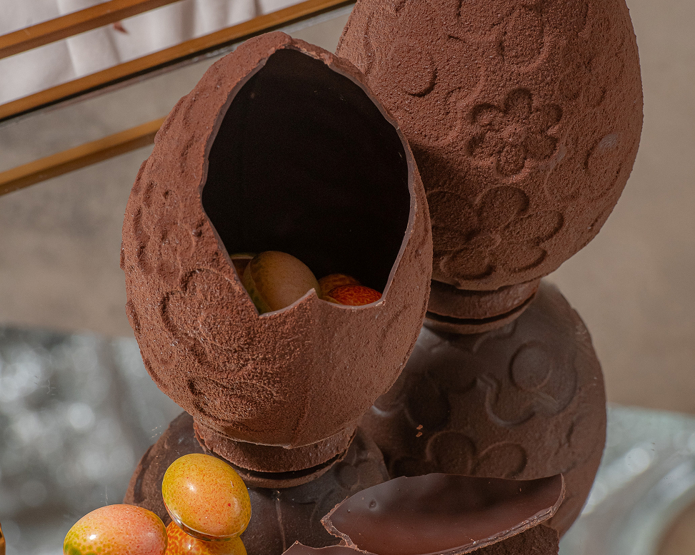 Панеттоне с миндалем и куличи с бабочками: 14 лучших пасхальных десертов от московских шефов (фото 9)