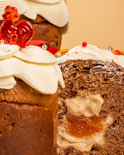 Панеттоне с миндалем и куличи с бабочками: 14 лучших пасхальных десертов от московских шефов (фото 11)