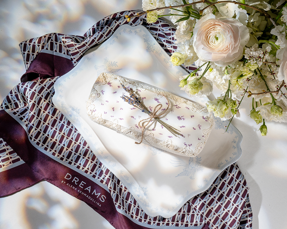 Панеттоне с миндалем и куличи с бабочками: 14 лучших пасхальных десертов от московских шефов (фото 33)