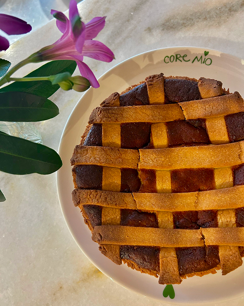 Панеттоне с миндалем и куличи с бабочками: 14 лучших пасхальных десертов от московских шефов (фото 38)