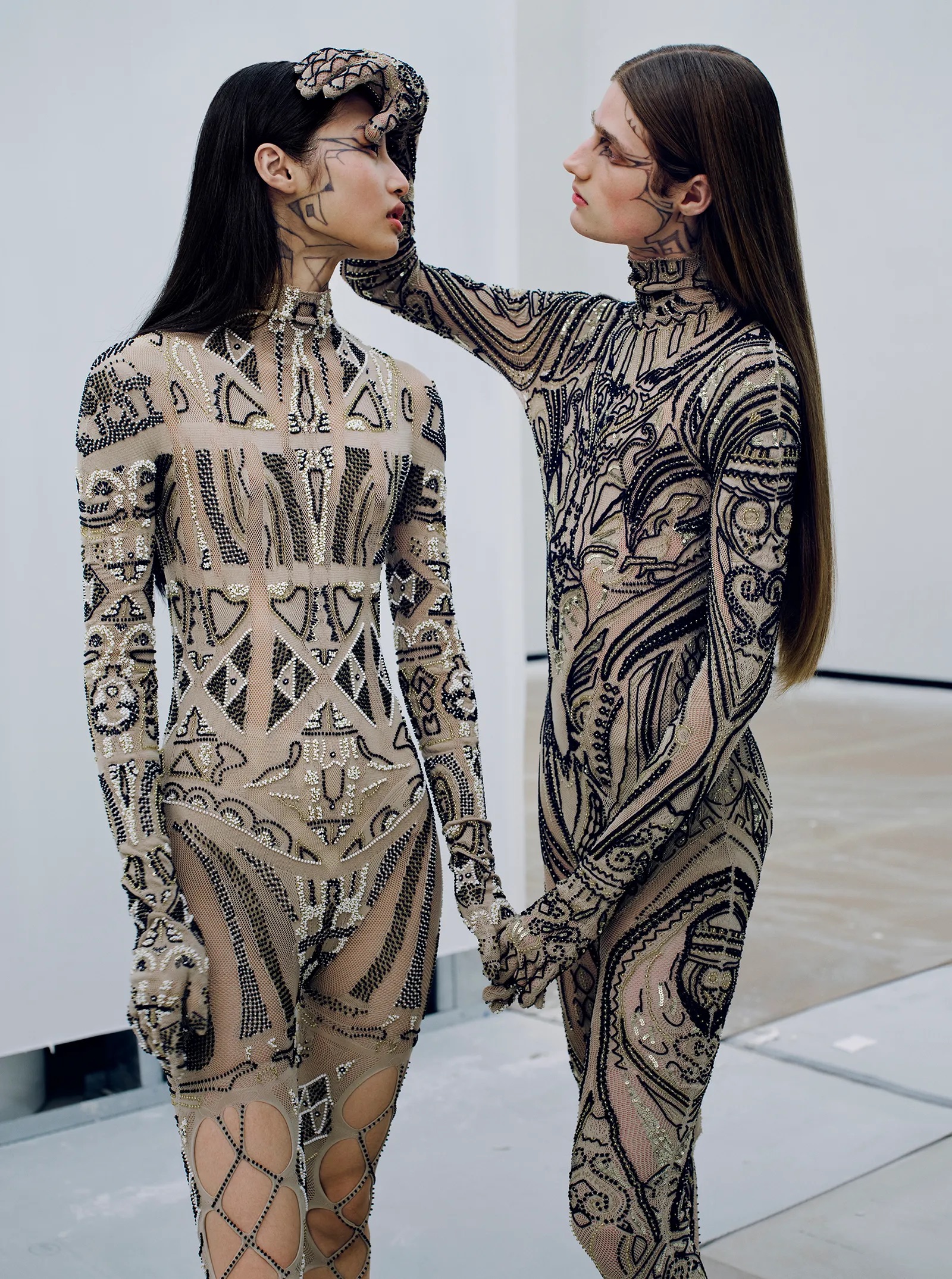 Появились первые кадры выставки «Искусство костюма» в Метрополитен-музее (фото 2)