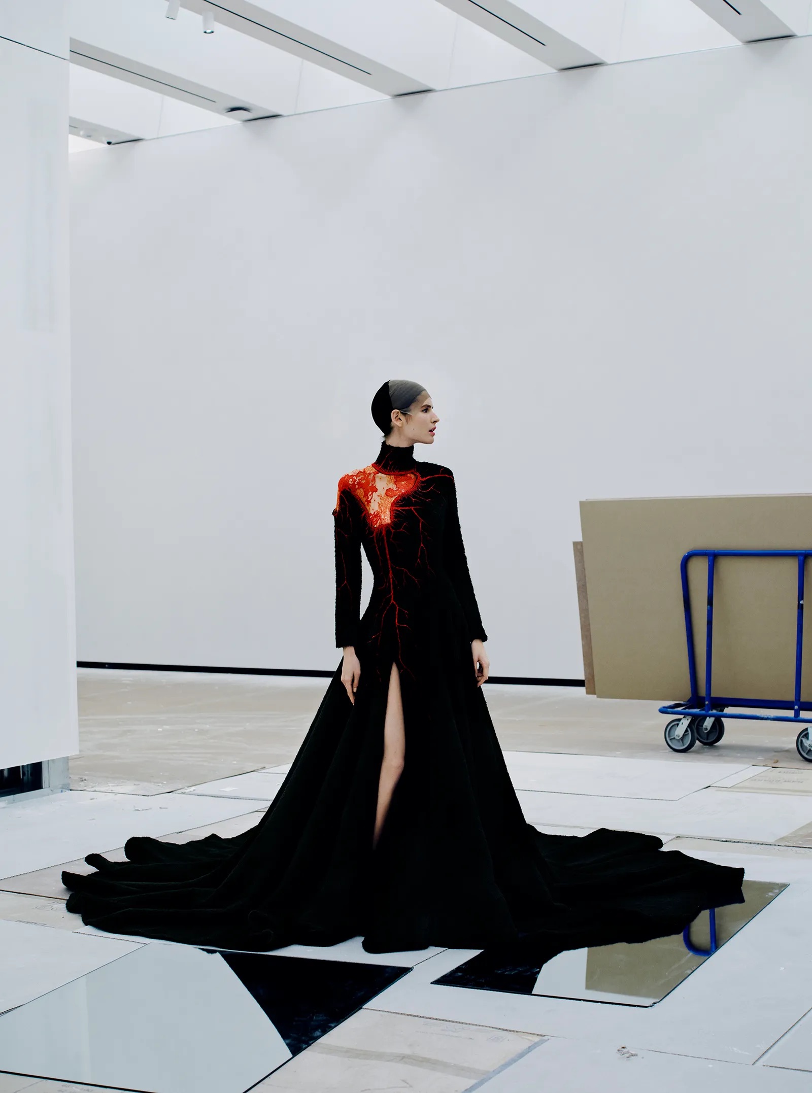 Появились первые кадры выставки «Искусство костюма» в Метрополитен-музее (фото 10)