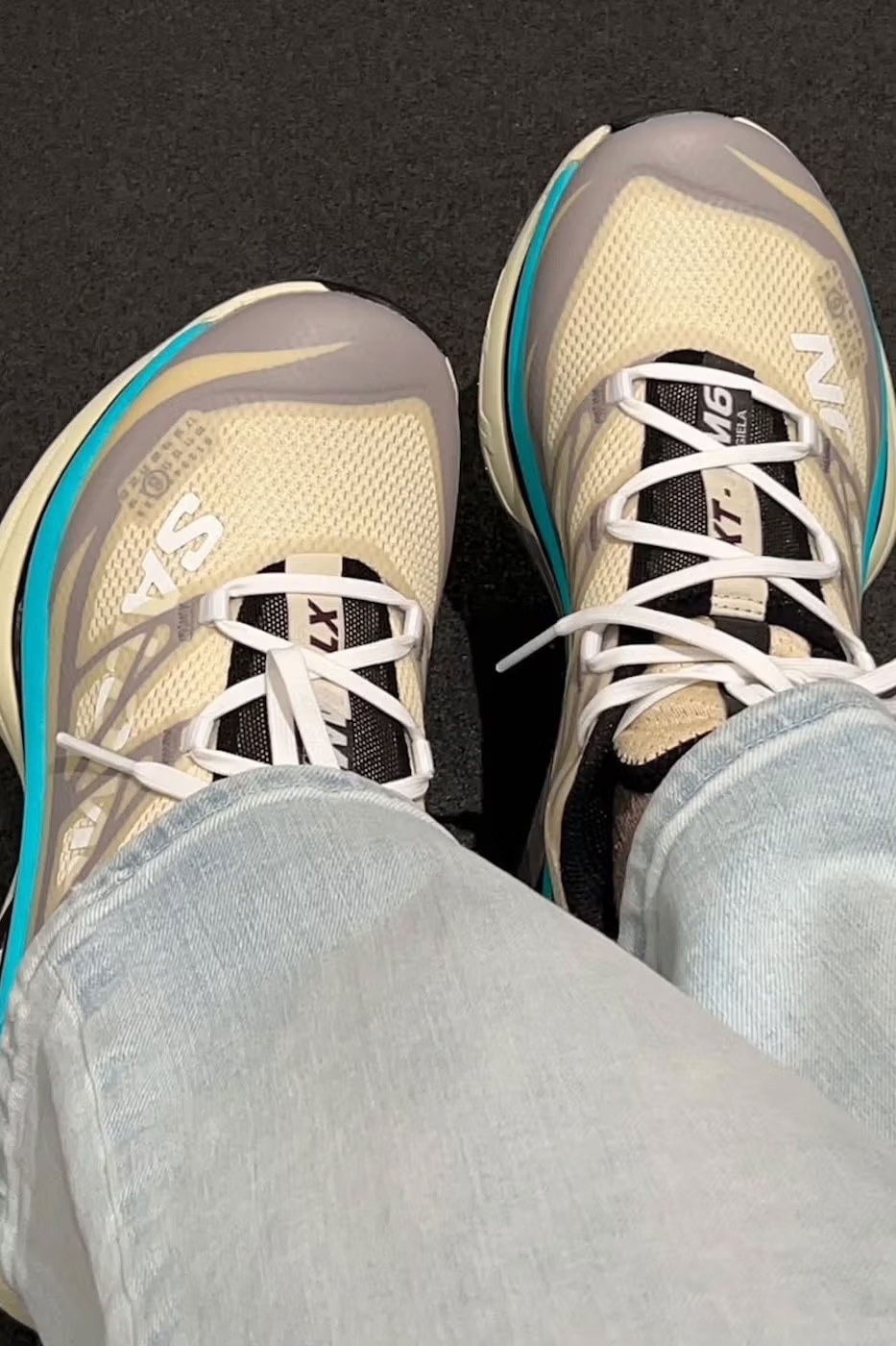 MM6 Maison Margiela и Salomon выпустят летнюю коллекцию обуви (фото 10)