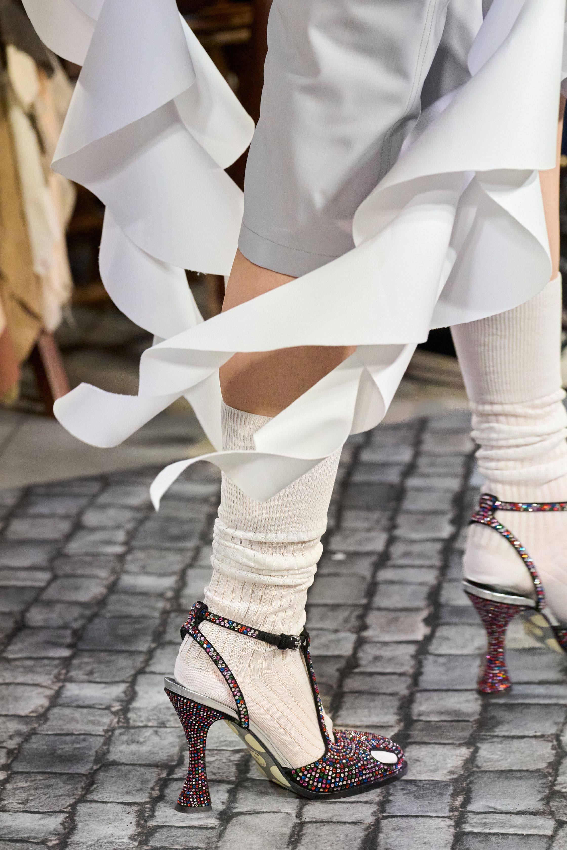 Как у Prada и даже лучше: гетры и носки, которые хочется носить весной-2026 (фото 2)