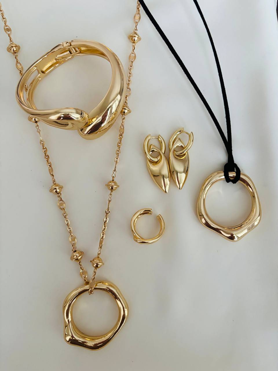 Летние линии 12 Storeez и All We Need: что нового в коллекциях модных брендов (фото 25)