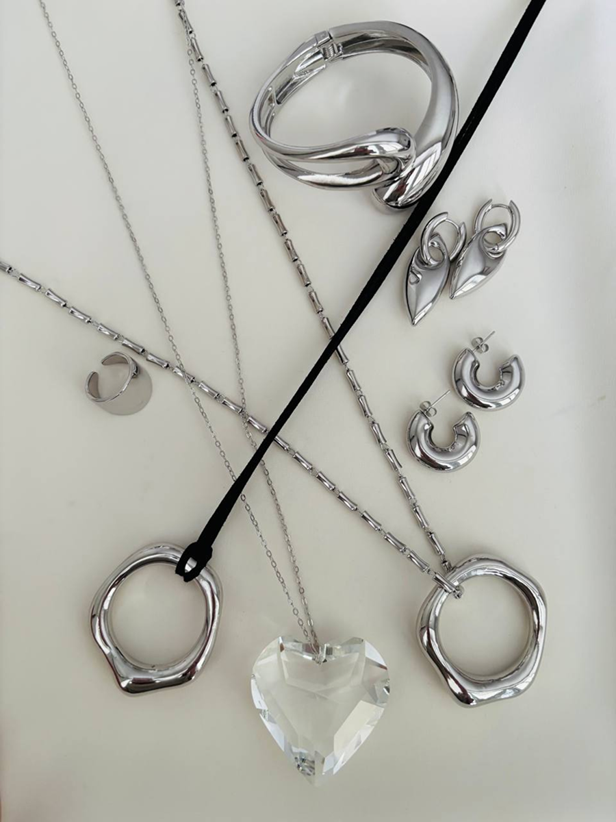 Летние линии 12 Storeez и All We Need: что нового в коллекциях модных брендов (фото 26)