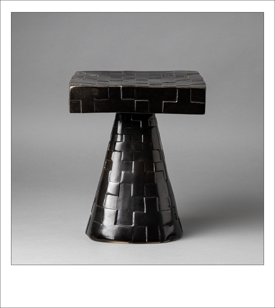 Стоят на ножках твердо. Лучшие журнальные столики от российских брендов (фото 9)