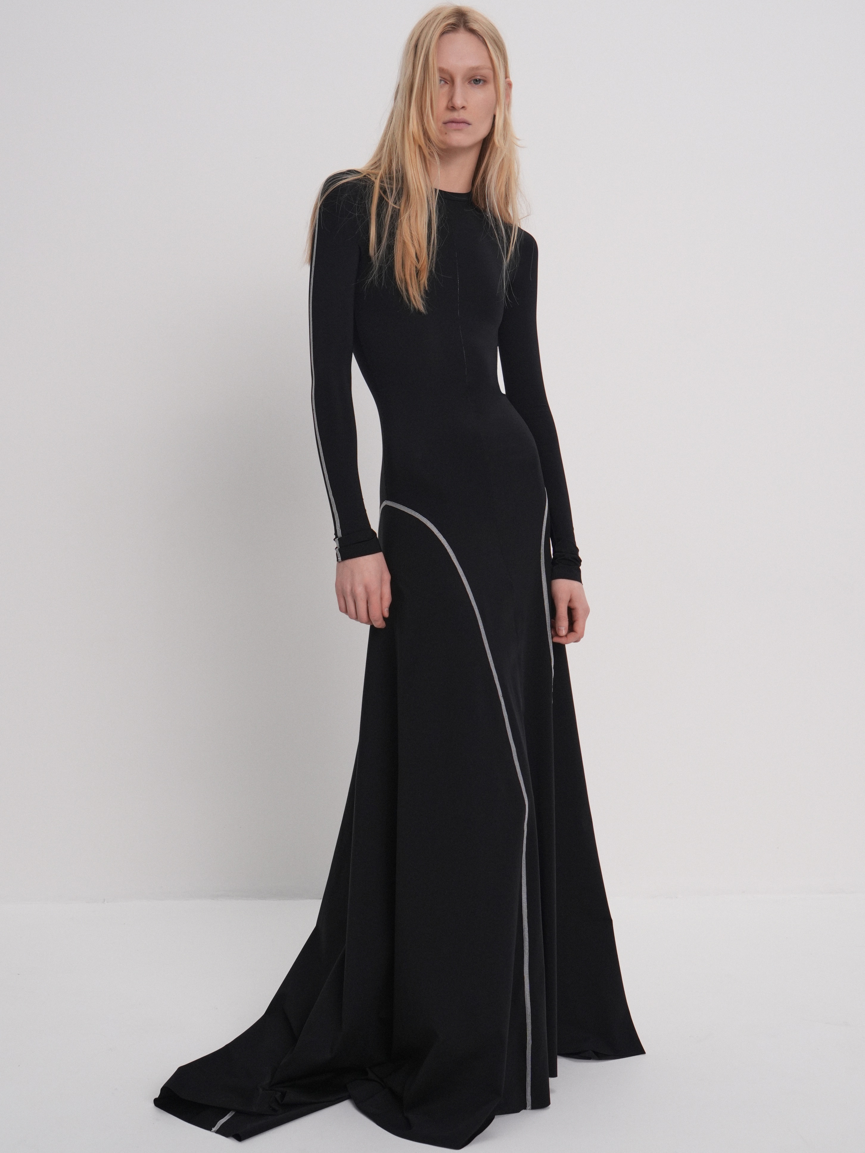 Гоша Карцев запустил собственный бренд одежды (фото 4)