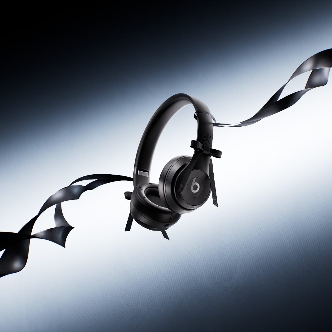 Дженни появилась в новом кампейне наушников Beats (фото 2)