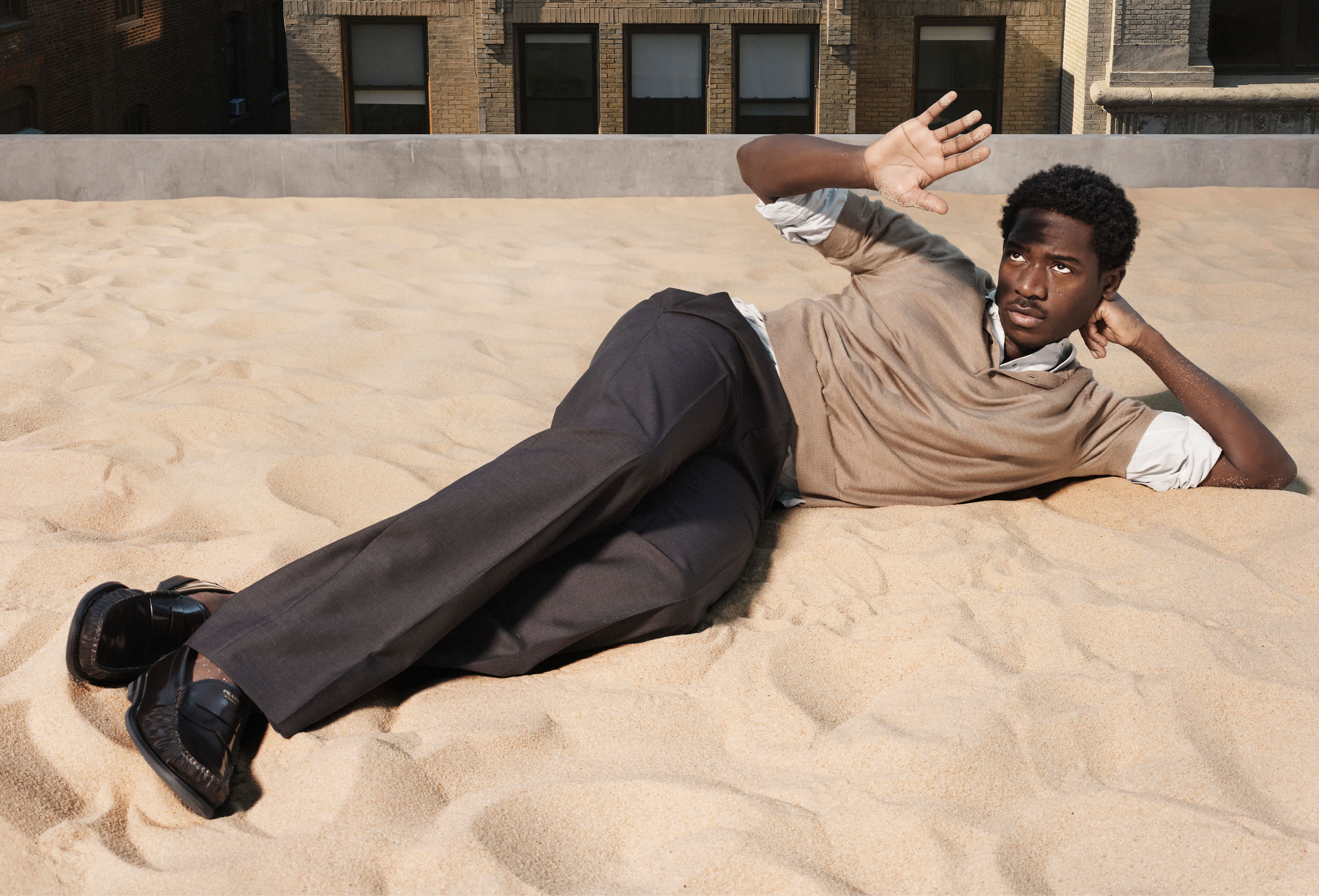 Бренд Prada показал рекламную кампанию Days of Summer 2026 (фото 2)